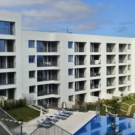 Atlantic Nest By Madeira * Камара-де-Лобуш