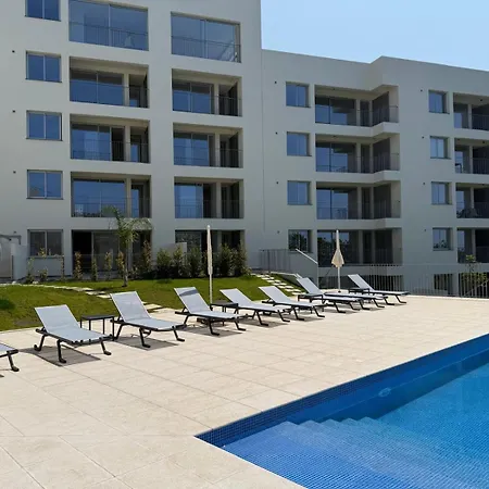 Atlantic Nest By Madeira * Câmara de Lobos