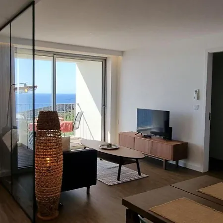 Atlantic Nest By Madeira * Câmara de Lobos